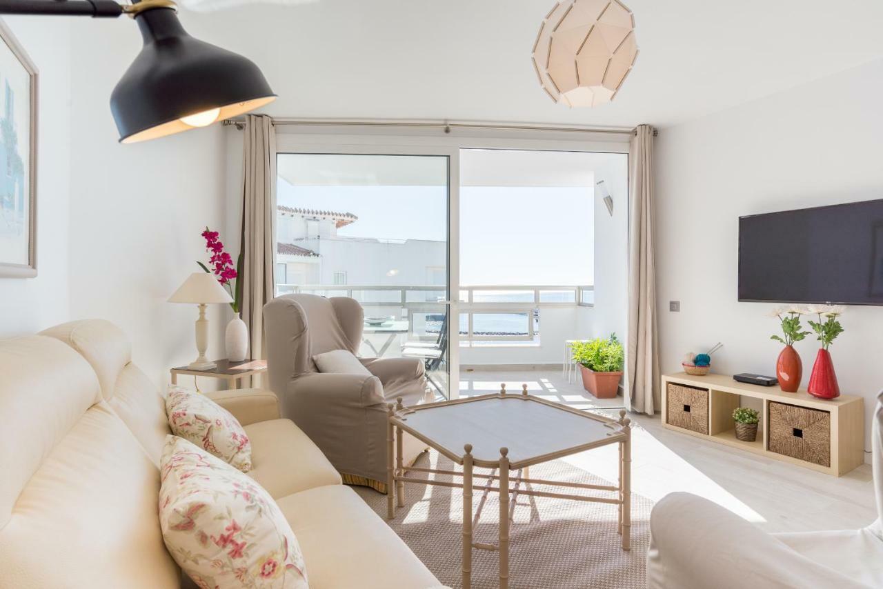 Tgh/ Marbella Beachfront And Center Exterior photo